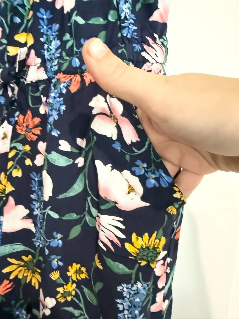 NWT Girls Old Navy Navy Floral Jumpsuit